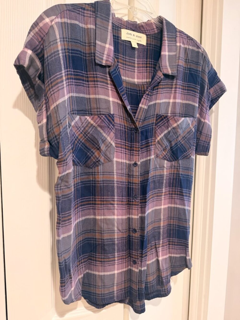 Anthropologie Cloth & Stone Short Sleeve Flannel Top. EXTRA soft fabric. Size L - Picture 6 of 7